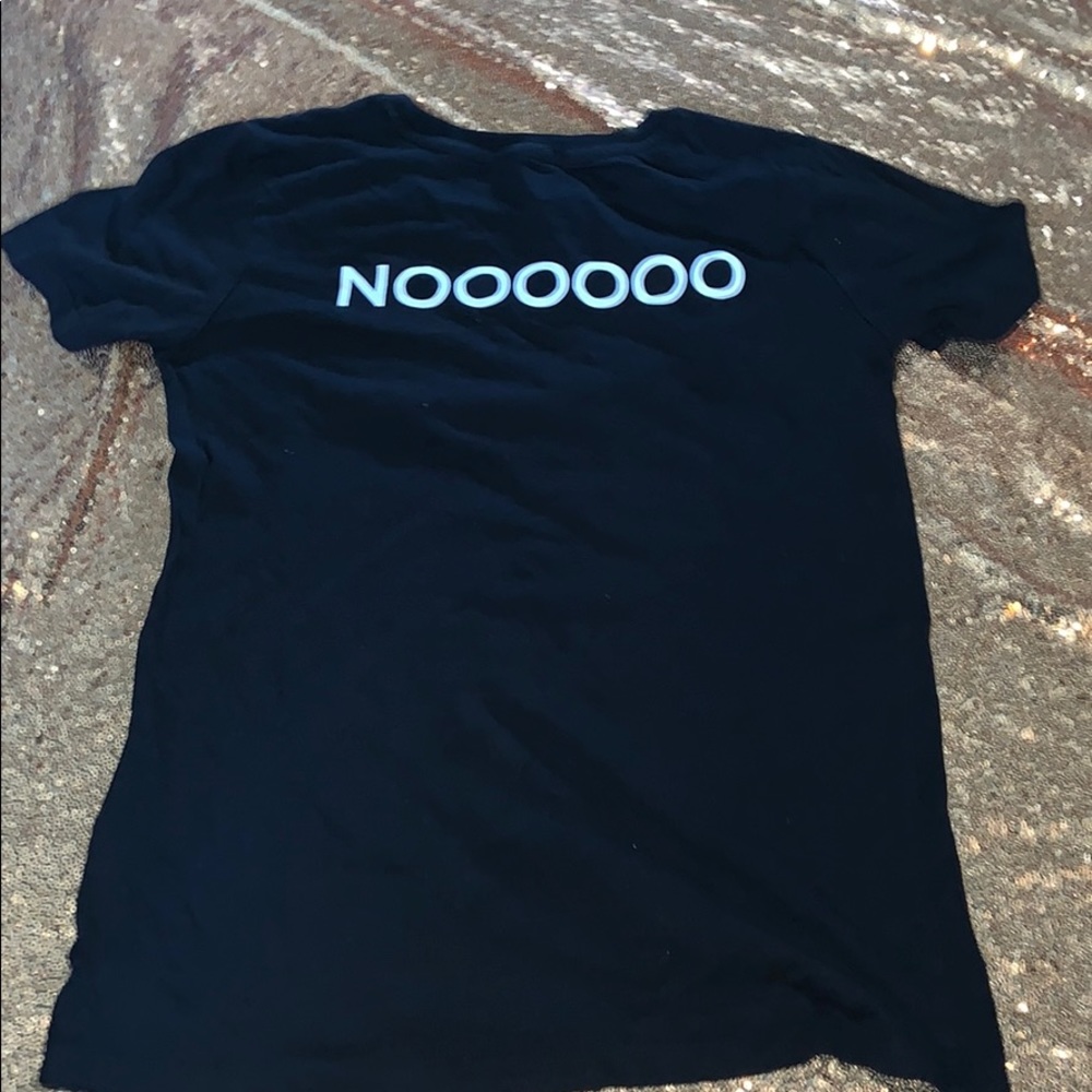 Basic black tee - Picture 2 of 3